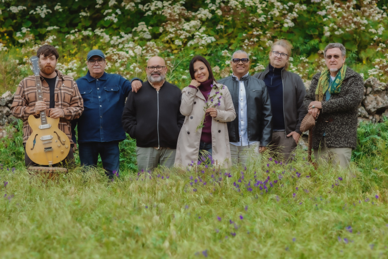 Fotografía de Olga Cerpa & Mestisay en el hierro El Hierro, abril de 2026